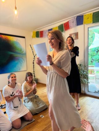 🧘‍♀️Je ze mě lektorka jógy 🙏 A neplánuju učit 😅 Protože tohle nebylo ani trochu o tom PŘIDAT něco do života. Ale o tom...